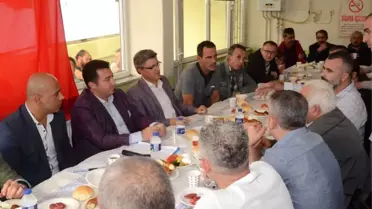 Başkan Bakıcı, Mahalle Sakinlerinin Kahvaltısına Konuk Oldu