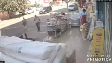 Kanlı Biten 'İndirimli Perde' Kavgası Güvenlik Kamerasında
