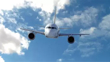 Kargo Bölümünden Duman Sinyali Gelen Uçak Zorunlu İniş Yaptı