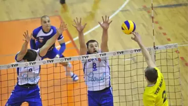 Mobilya Kupası: Halkbank: 3 - Fenerbahçe: 1