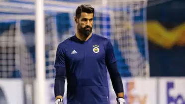 Fenerbahçe'de 3 Futbolcu Kadro Dışı Bırakıldı!