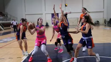 Türkiye Kadınlar Basketbol Ligi: Yalova Vıp Gençlik: 60 - Akdeniz Üniversitesi: 64