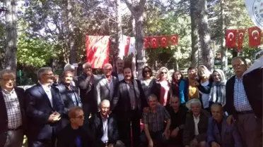 Öğretmen ve Öğrenciler 45 Yıl Sonra Biraya Geldi