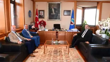 Rektör Çomaklı'ya Ziyaretler Sürüyor