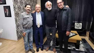 Cem Özer Taburcu Oldu