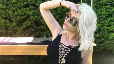 Selin Ciğerci Kendisini Shakira'ya Benzetti: Bu Ne Güzellik!