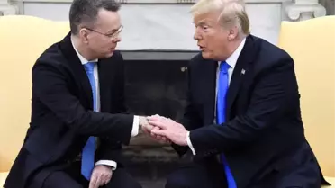 Trump, Rahip Brunson ile Görüştü