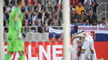 Çekya, Slovakya'yı Deplasmanda Yıktı!
