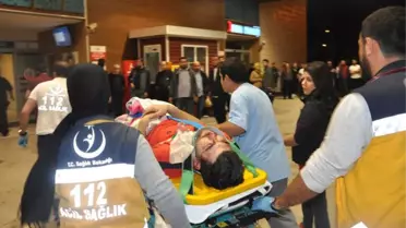 Ormana Uçan Araçta Can Pazarı: 5 Yaralı