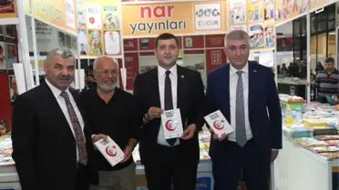 Başkan Çelik, MHP Milletvekili Ersoy ve İl Başkanı Tok ile Birlikte Kitap Fuarı'nı Gezdi