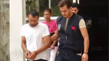 Otomobilde Fuhuş Yaparken Yakalandılar