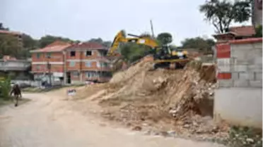 Yeniceköy'de 200 Metre Uzunluğunda Yeni Yol Açılıyor