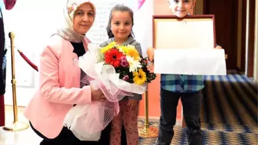 Nilgün Azizoğlu, Karayazı'da Çocuklarla Bir Araya Geldi