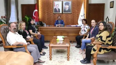 Hayvanları Koruma Derneği Vali Aktaş'ı Ziyaret Etti