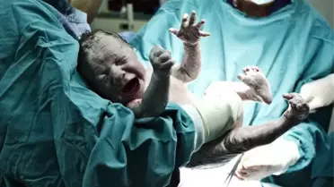 Bebeklerin Ağlama Seslerinden Ninni Besteleyecekler