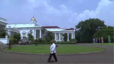 Endonezya Devlet Başkanı Widodo, Suudi Arabistan Dışişleri Bakanıyla Görüştü