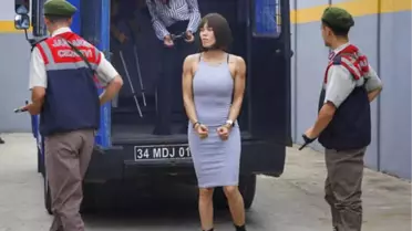Fenomen Dizi Avlu'nun Badesi, Yüksek Ateş Nedeniyle Apar Topar Ameliyata Alındı