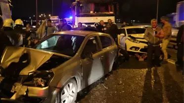 Kocaeli Tem'de 10 Araç Birbirine Girdi: 16 Yaralı