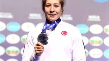 Trakya Üniversitesi'nin Gururu Yasemin Adar Dünya İkincisi