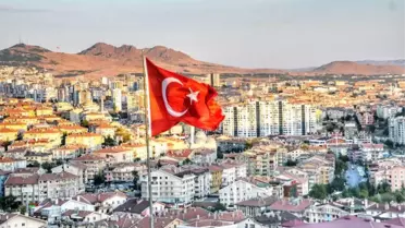 Keçiören Zirveyi Bırakmıyor