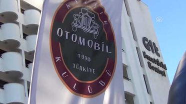 Klasik Otomobillerden 'Cumhuriyet Rallisi'