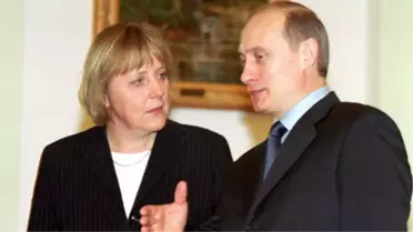 Gelecek Seçimlerde Aday Olmayacağını Duyuran Almanya Başbakanı Angela Merkel Kimdir?