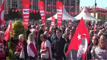 İzmir'de CHP'den Alternatif Kutlama