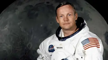 Video | Ay'a İlk Adım Atan İnsan Neil Armstrong'un Eşyaları Açık Artırmada