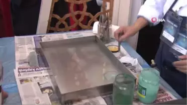 Taksim'de Bilim Şenliğinde Dans Eden Robotlara Büyük İlgi
