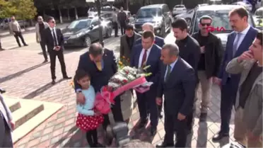 Tunceli Bakan Kasapoğlu: Şiddete Karşı El Birliği ile Savaşacağız