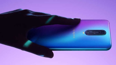 Oppo R17 Pro, Üç Kamera ve Çift Batarya ile Süper Hızlı Şarj