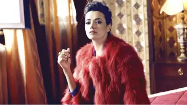 Oyuncu Özgü Namal, Eşek Sütünden Dünyanın En Pahalı Peynirini Üretecek