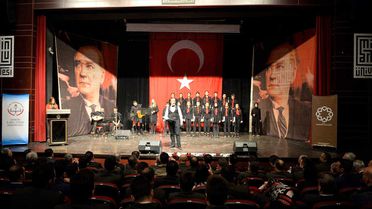 Büyük Önder Atatürk'ü Anıyoruz