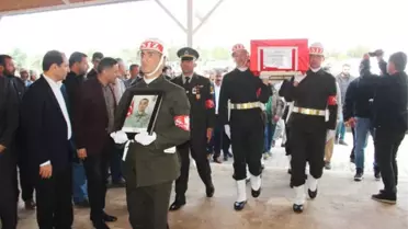 Şehit Asker Memleketi Şanlıurfa'da Toprağa Verildi