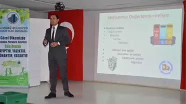 Temizlik ve Geri Dönüşüm Seminerlerine Tam Gaz Devam