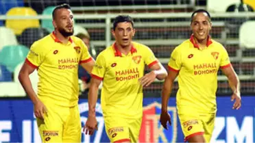 Göztepe, Devre Arasında 3 Oyuncu ile Yollarını Ayıracak