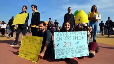 Sokak Hayvanları İçin 'Dert' Dinlediler