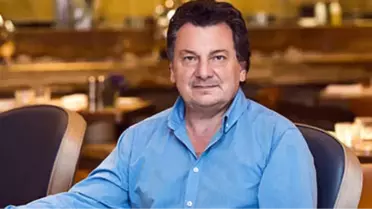 Vedat Milor, Çirkin Yorum Yapan Takipçisine Cevap Verdi: Neden Bu Kadar Kötüsünüz