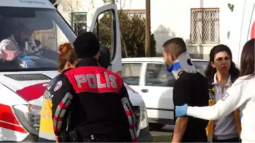 Dur' İhtarına Uymadı, Karşı Şeride Geçerek Kaza Yaptı: 3 Yaralı