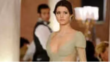 Beren Saat'in Yeni Dizisindeki Partneri Mehmet Günsür Oldu