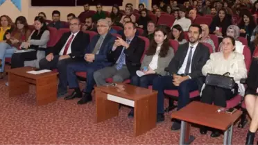Esogü Eğitim Fakültesi'nde Öğretmenler Günü Etkinliği