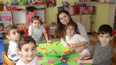 Nurten Öğretmenin Projeleri Dünyaya Örnek Oluyor