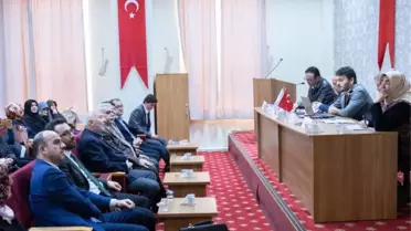 İslami İlimler Fakültesi'nden 'Hz. Peygamber ve Gençlik' Paneli