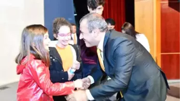 Tunceli'de Öğretmenler Günü'ne Buruk Kutlama