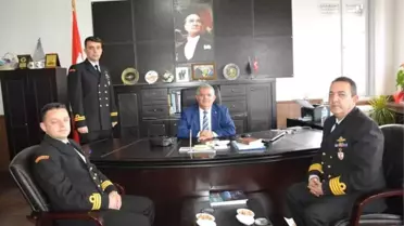 Sahil Güvenlik Bölge Komutanından Kaymakam Çalık'a Ziyaret