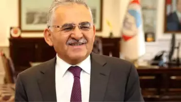 AK Parti Kayseri Belediye Başkan Adayı Memduh Büyükkılıç Kimdir?