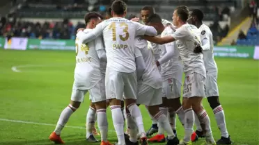 Sivasspor, Lider Başakşehir'i Deplasmanda Devirdi: 1-0