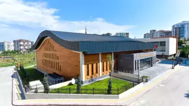 Buz Pateni Sarayı Açılmak İçin Hazır