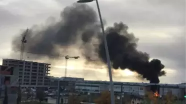 Öğrencilerin Protestosunda Okul Yandı