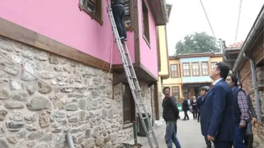 Oruçbey Caddesi'nde Örnek Çalışma
